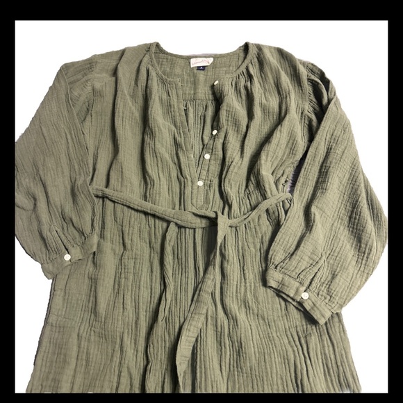 Universal Thread dress size medium but runs large - Picture 9 of 9